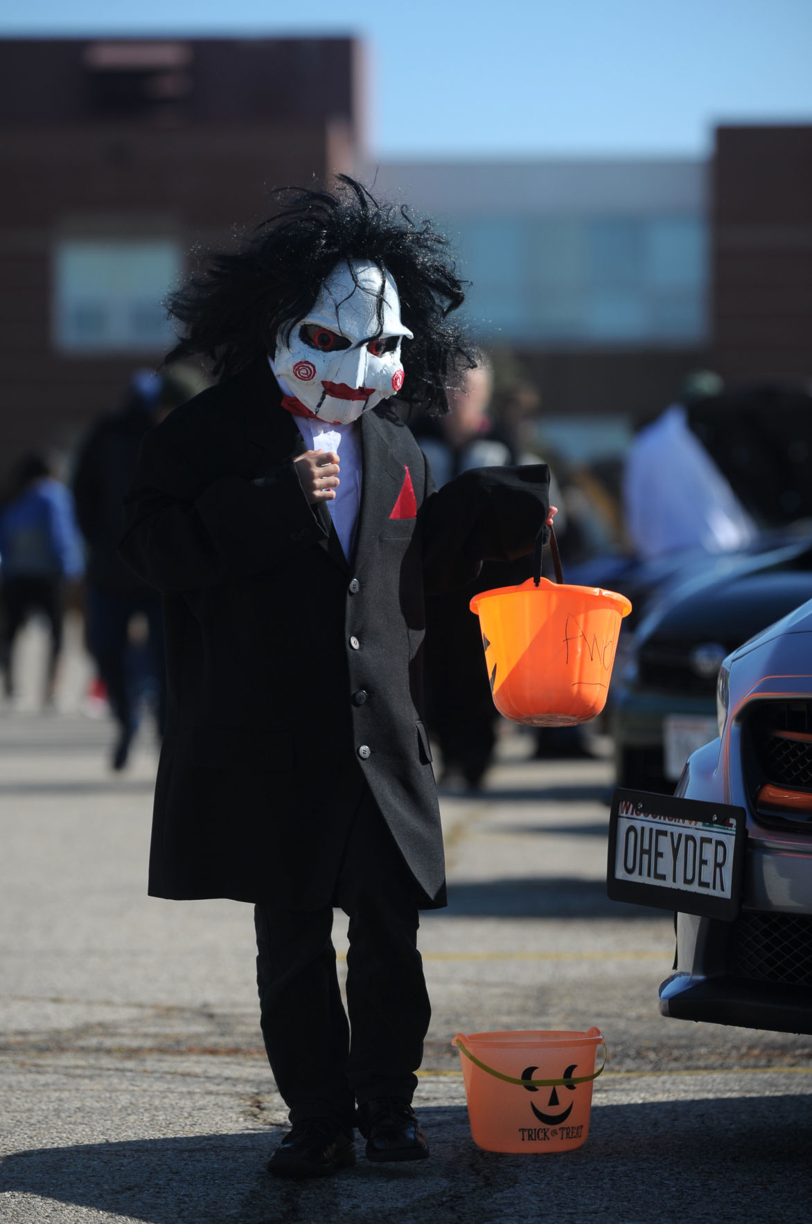 TRUNK-OR-TREAT
